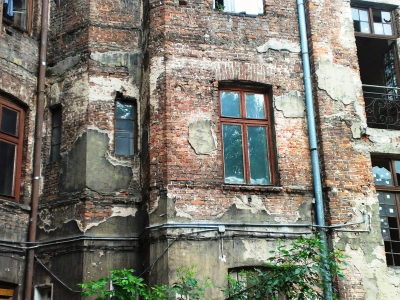 Lodzer Hinterhof. © Anemone Rüger